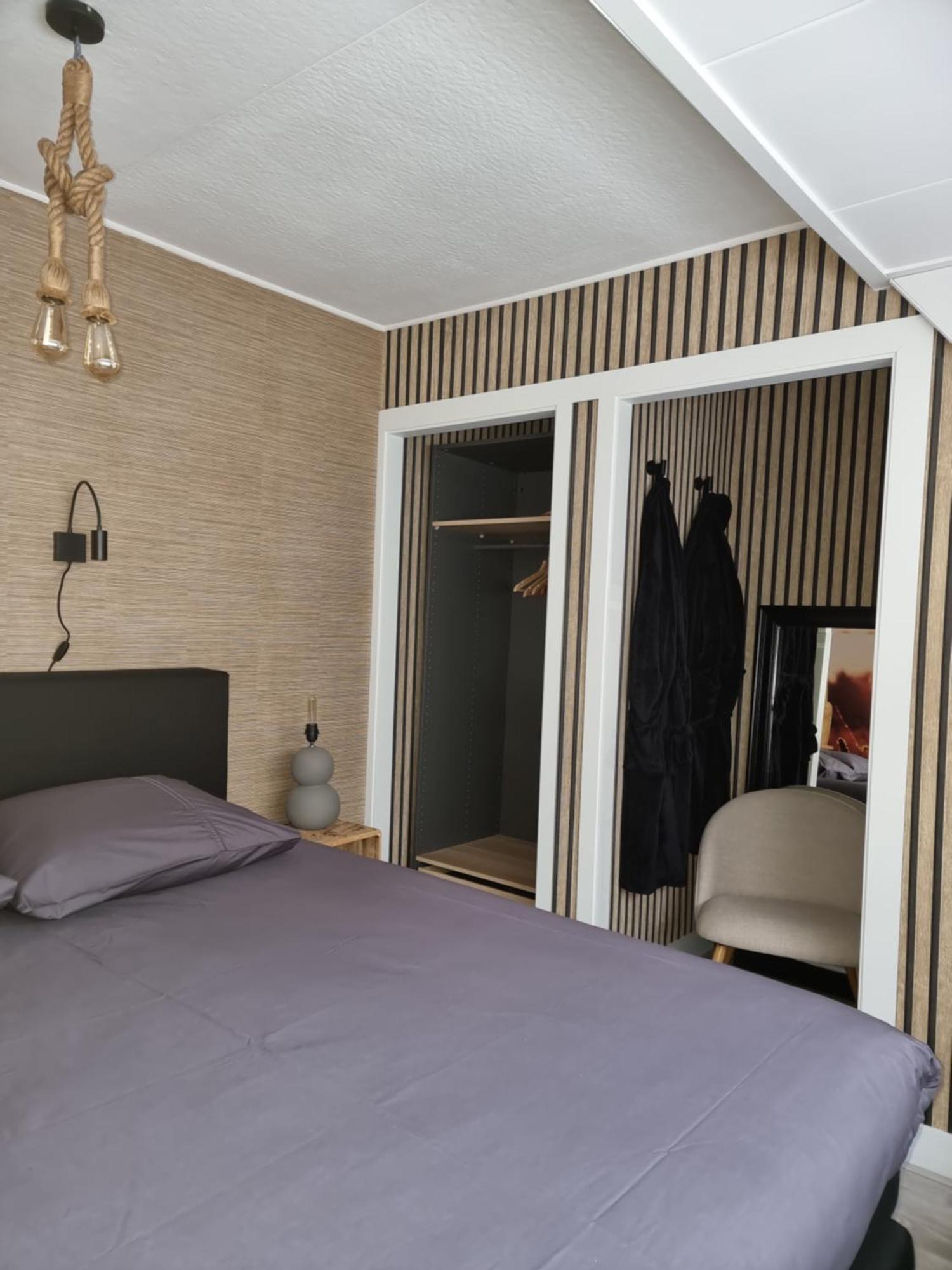 Logeren Bij Sabine En Jw Apartment บีคแบร์เกิน ภายนอก รูปภาพ
